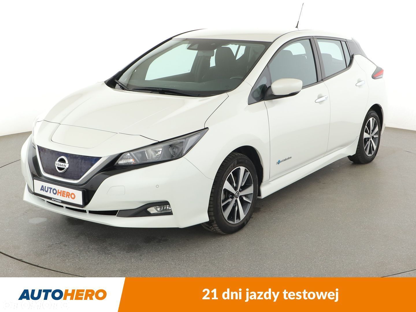 Nissan Leaf 40kWh Acenta (6.6 kW) - 1