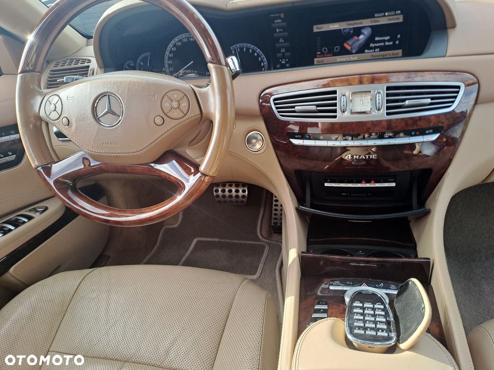 Mercedes-Benz CL - 7