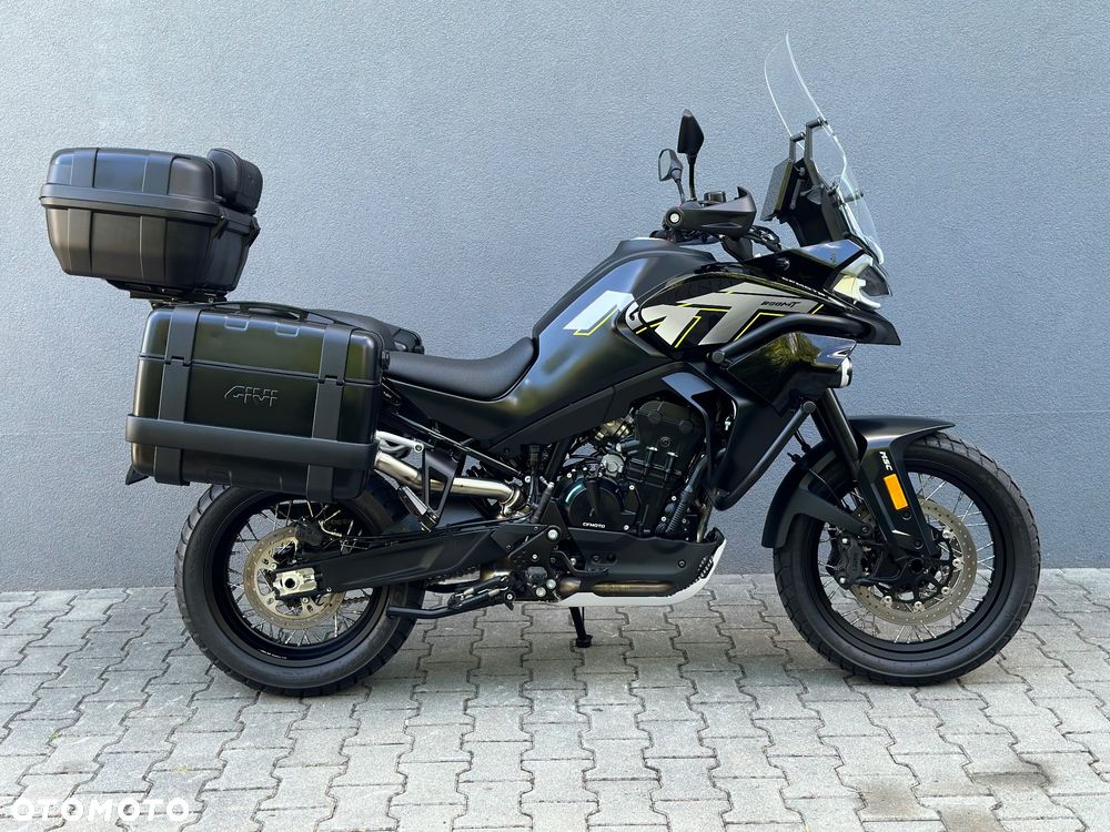 CFMoto 800MT Explore - 2