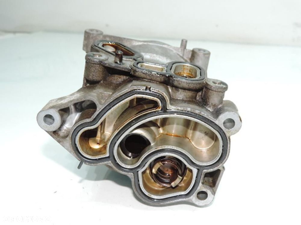 OBUDOWA FILTRA OLEJU BMW E81 E87 2.0 7574115 - 6