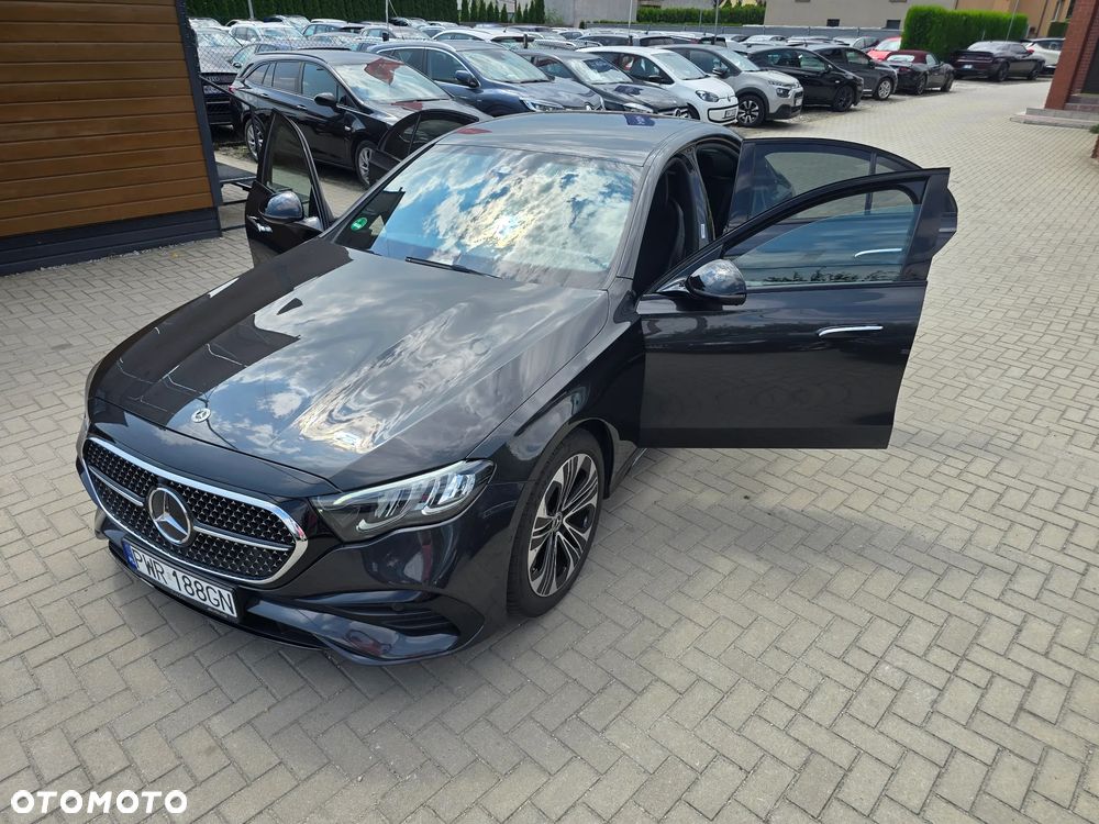 Mercedes-Benz Klasa E - 36