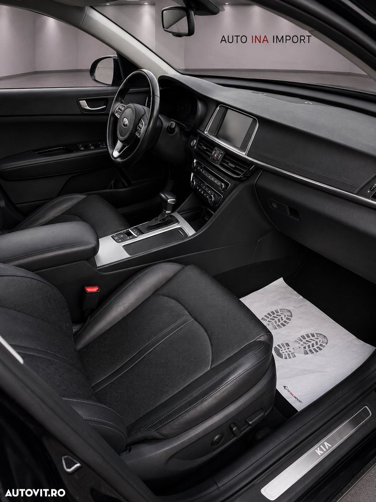 Kia Optima - 7