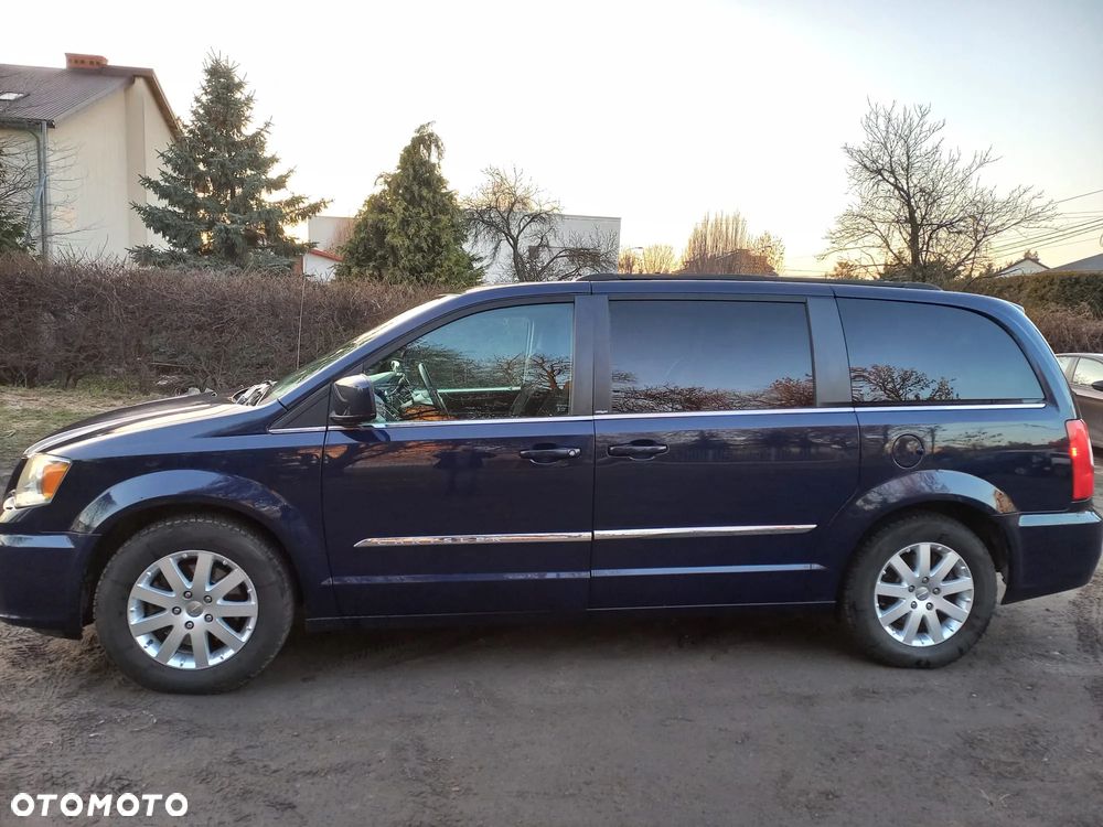Chrysler Town & Country 3.6 Touring - 5
