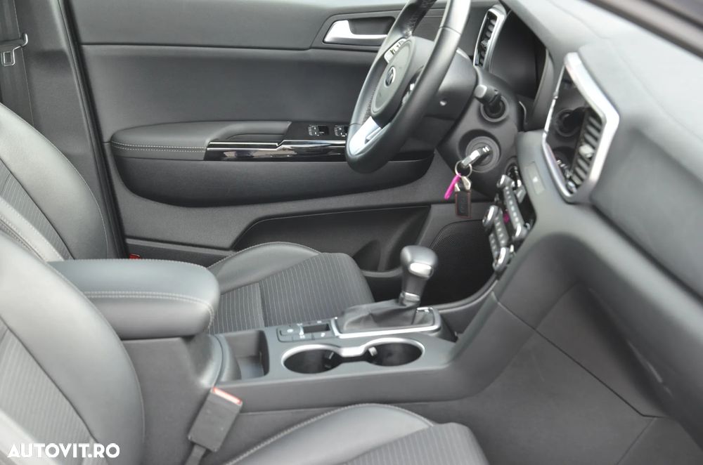 Kia Sportage - 12