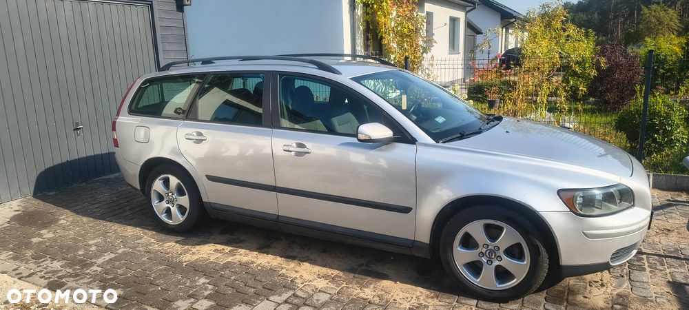 Volvo V50
