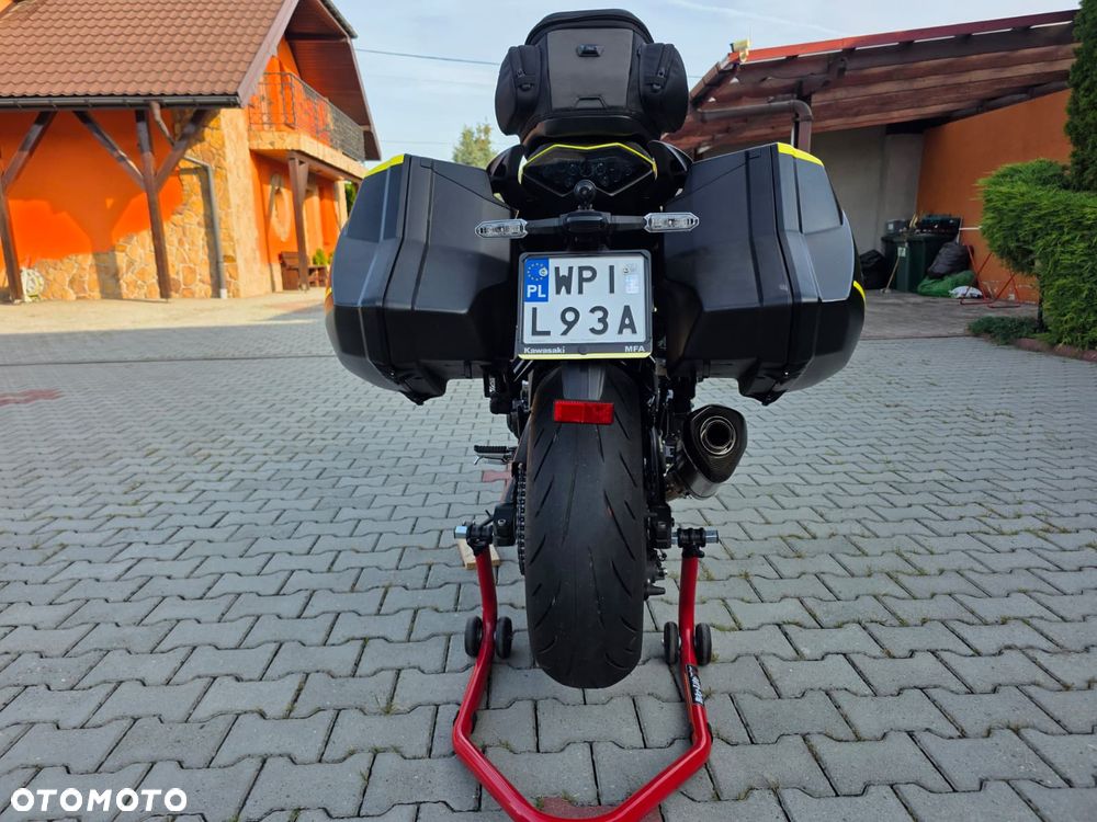 Kawasaki Ninja 1000 SX - 19