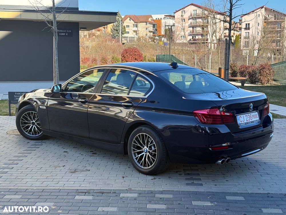 BMW Seria 5 520d Aut. - 7