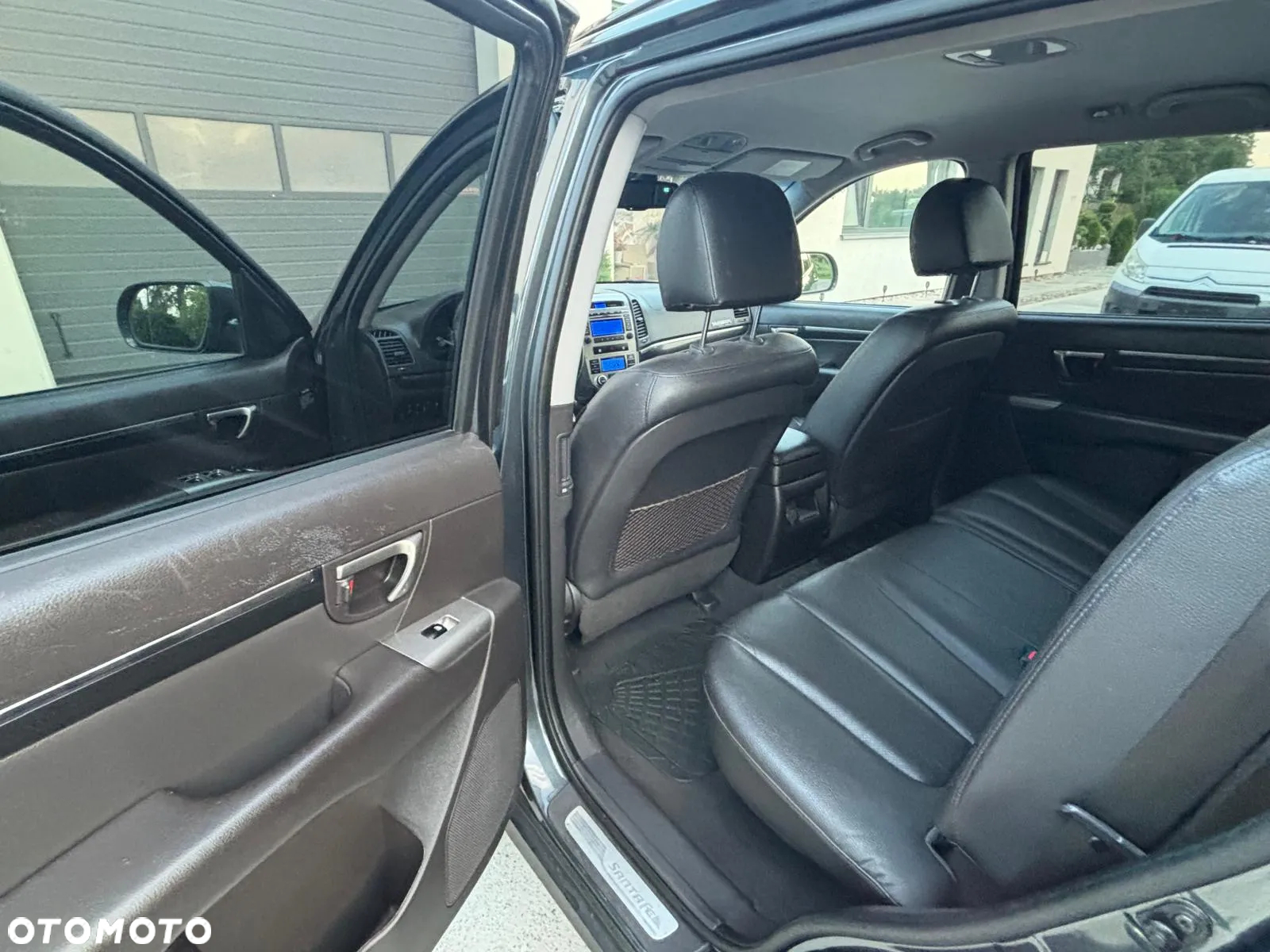 Hyundai Santa Fe 2.0 CRDI 2WD Style - 10