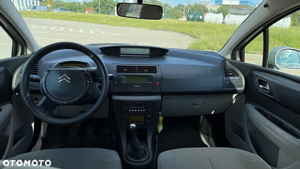Citroën C4 1.6 HDi SX - 8