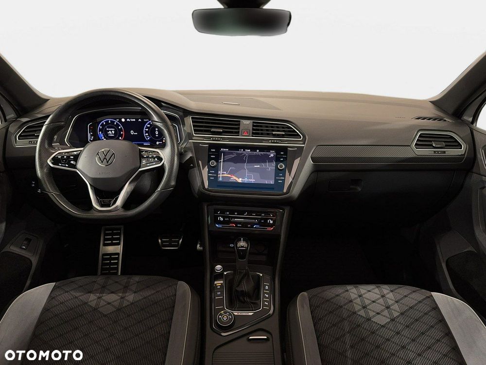 Volkswagen Tiguan - 20