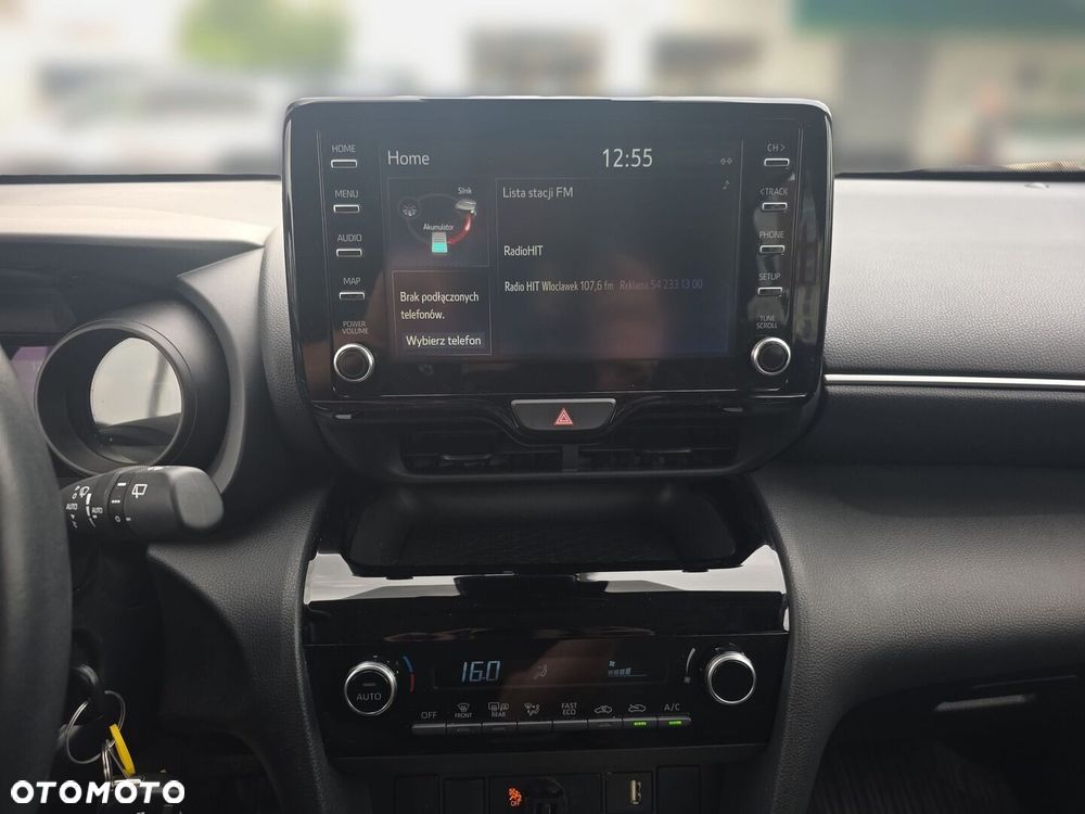 Toyota Yaris Cross Hybrid 1.5 Comfort - 19