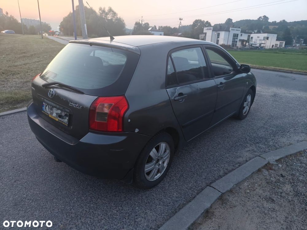 Toyota Corolla 1.4 VVT-i Terra - 3