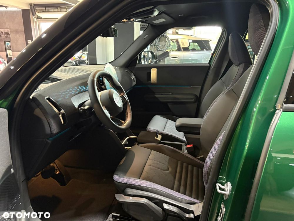 MINI Countryman C mHEV Linia Classic - 6
