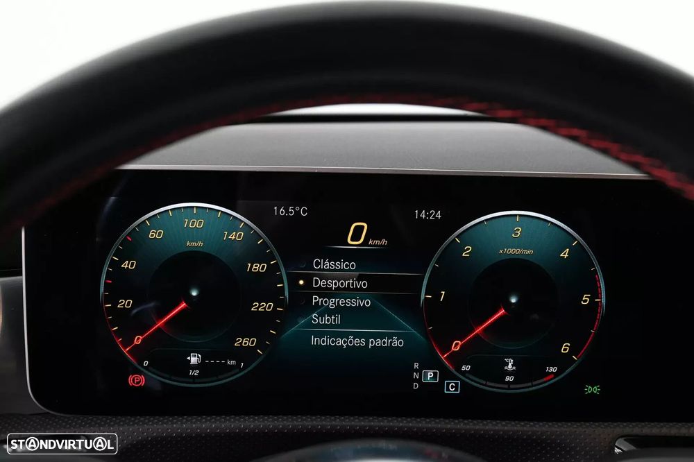 Mercedes-Benz CLA 200 - 16