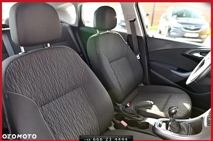 Opel Astra 1.6 Sport EU6 - 22