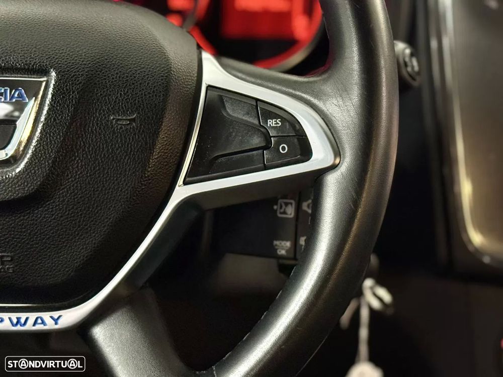 Dacia Logan MCV 0.9 TCe Stepway - 34