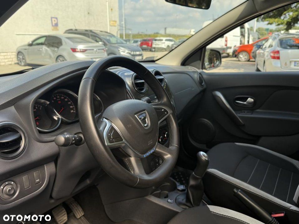 Dacia Sandero - 13