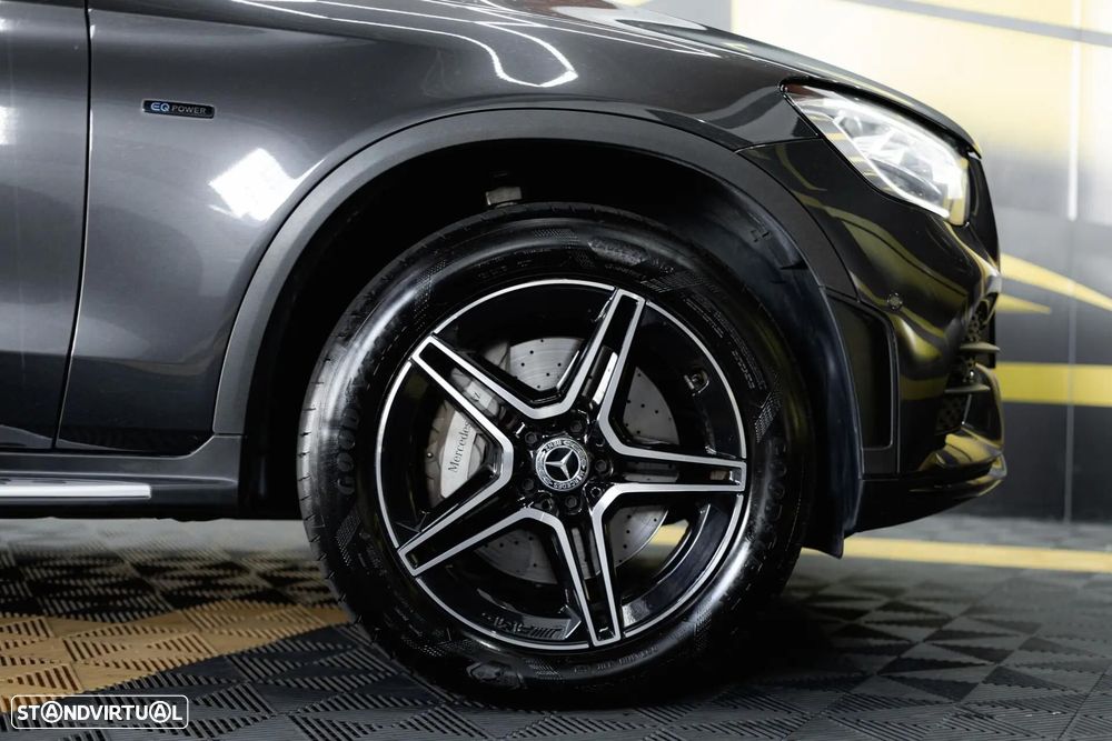 Mercedes-Benz GLC 300 de 4Matic 9G-TRONIC AMG Line - 14