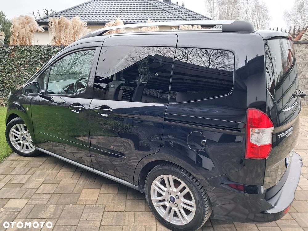 Ford Tourneo Courier - 5