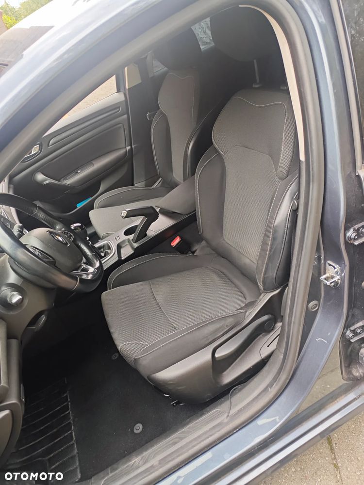 Renault Megane - 9