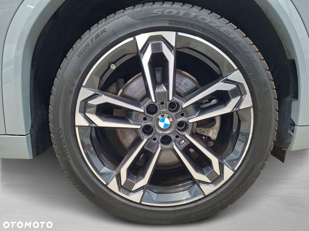 BMW X2 - 10
