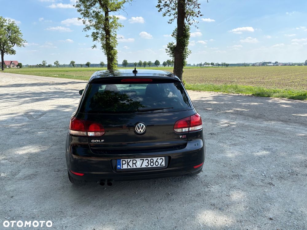 Volkswagen Golf 1.4 TSI Highline - 4