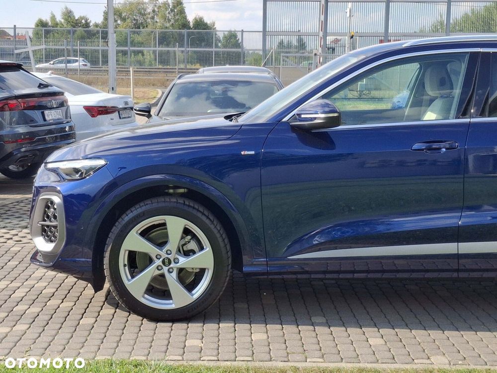 Audi Q5 - 2