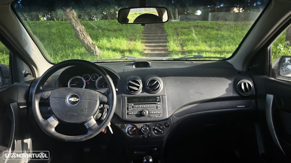 Chevrolet Aveo 1.2 LS - 4