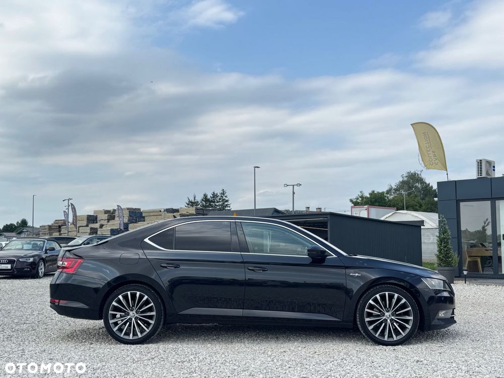 Skoda Superb 2.0 TDI SCR 4x4 L&K DSG - 4