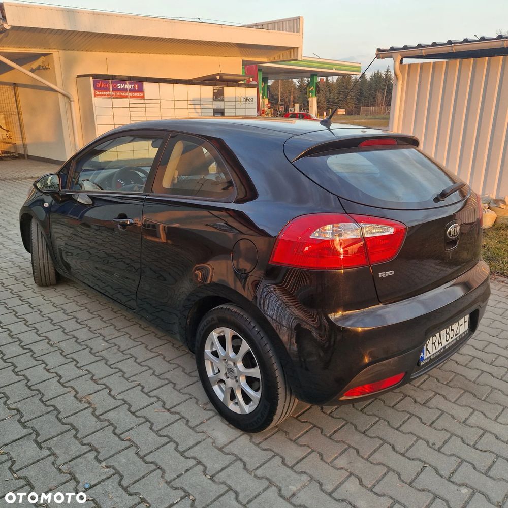 Kia Rio 1.4 Spirit - 5