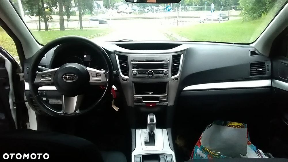 Subaru Legacy 2.0i Comfort AT - 17