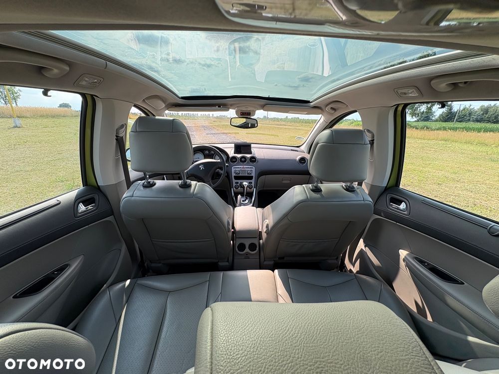 Peugeot 308 1.6 Premium - 16