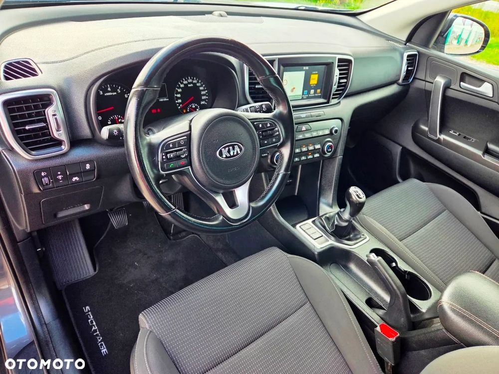 Kia Sportage 1.6 GDI Business Line L 2WD - 29