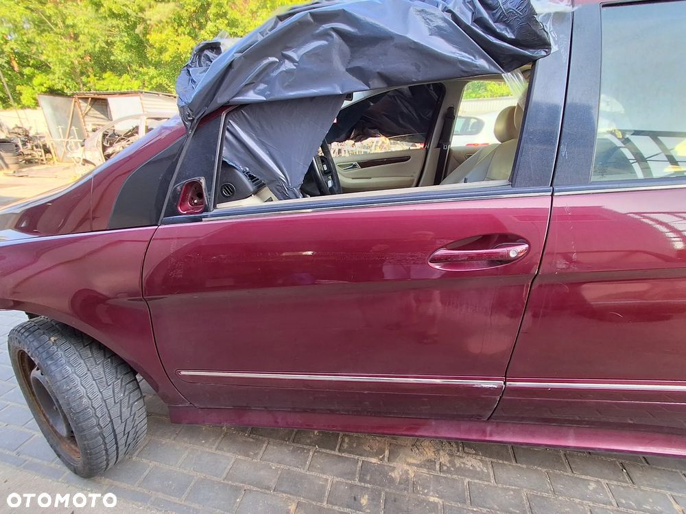 SPRZEDAM MERCEDES B-KLASA W245 LEWE PRZEDNIE DRZWI KOLOR 597 BEZ KOROZJI - 1