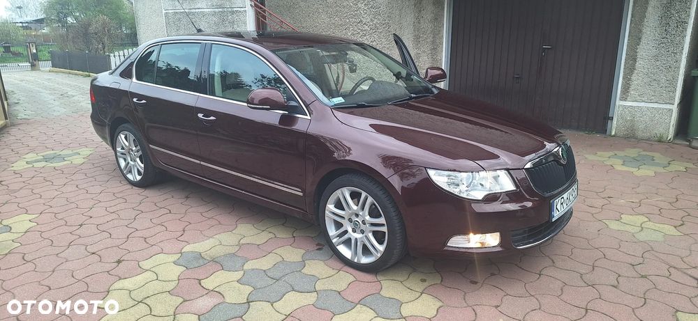 Skoda Superb 2.0 TDI 4x4 Elegance - 5