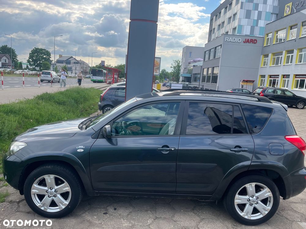 Toyota RAV4 2.2 D-CAT 4x4 Executive - 23
