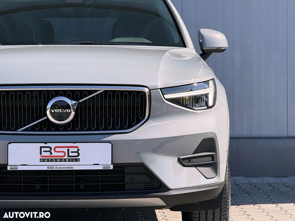 Volvo XC 40 B3 B DKG Plus Bright - 37