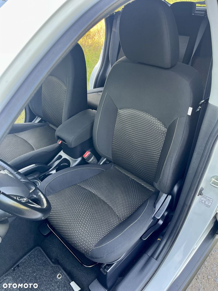 Mitsubishi ASX - 8