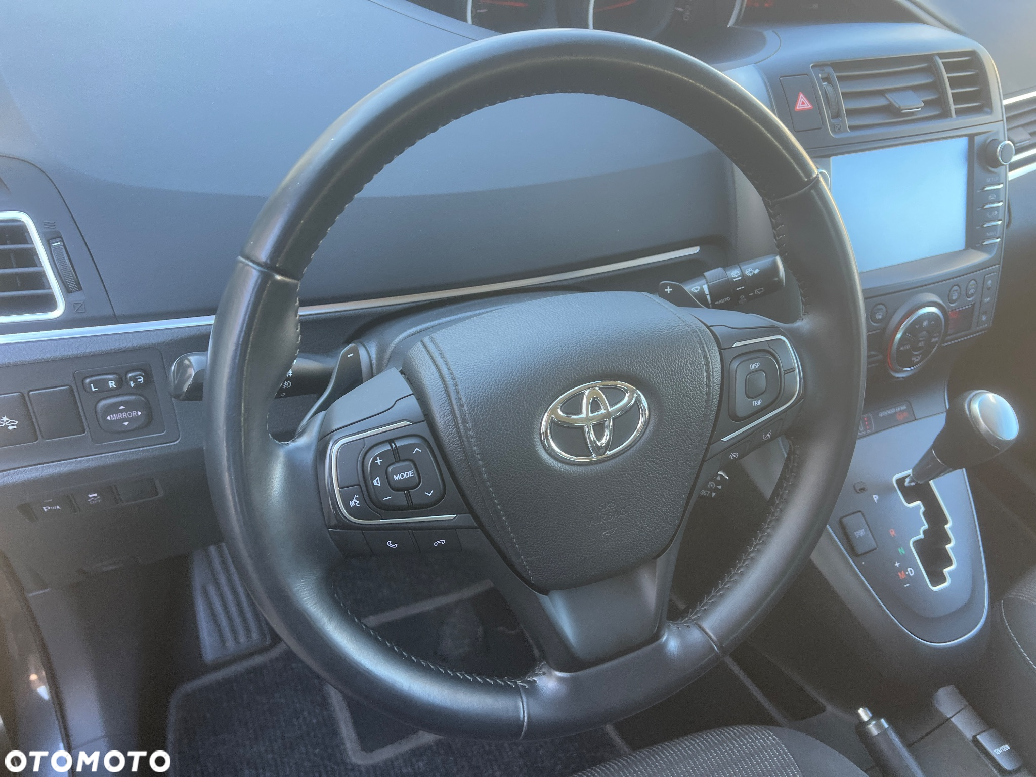 Toyota Verso - 26