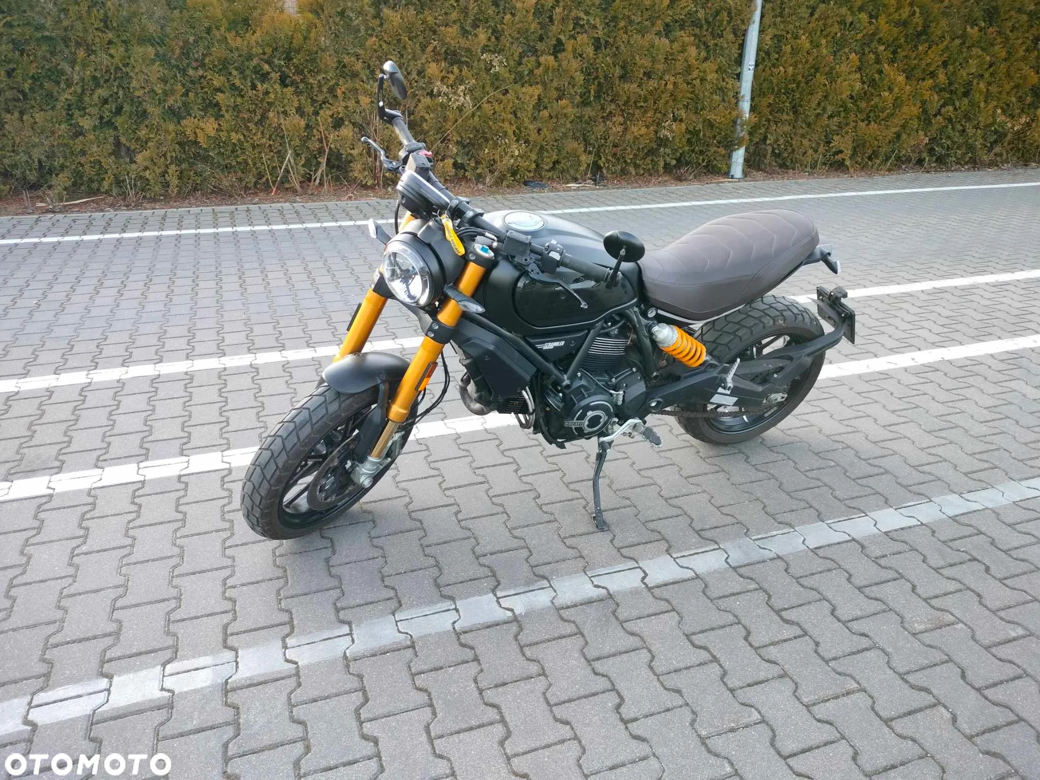 Ducati Scrambler - 1