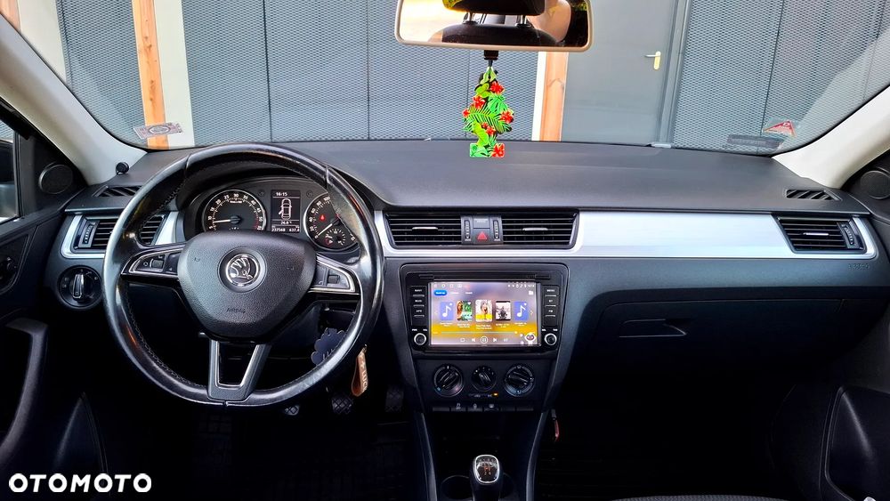 Skoda RAPID Spb 1.6 TDI DPF Active - 18