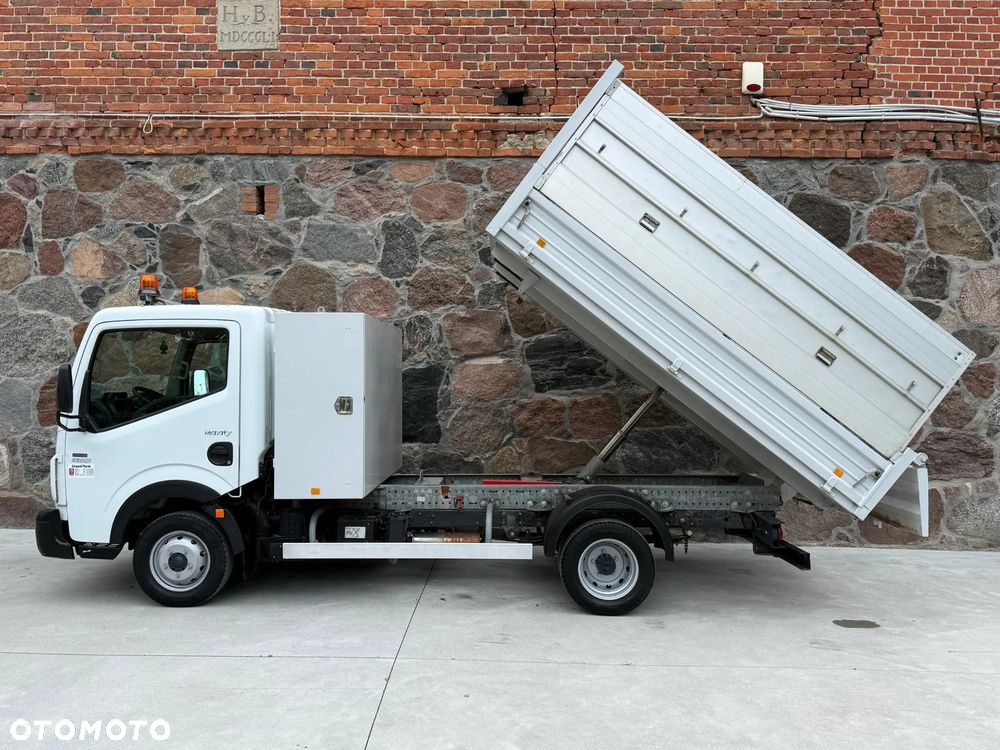 Renault Maxity 150 DXI - 13