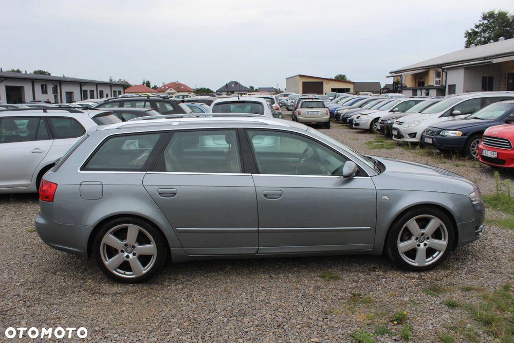 Audi A4 Avant - 11