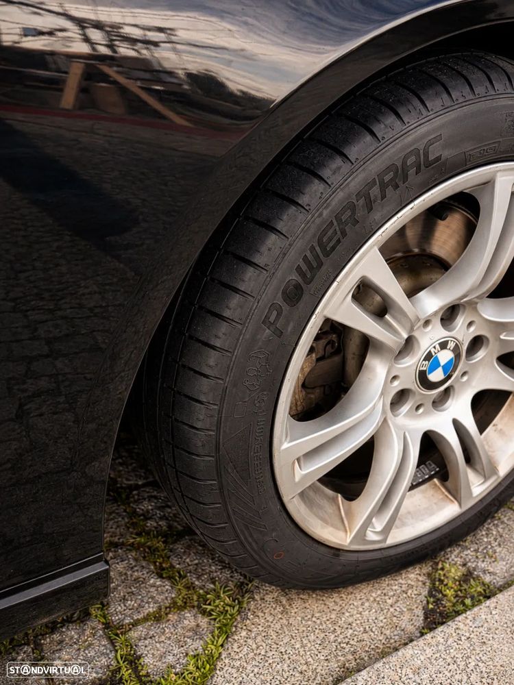 BMW 520 d xDrive Pack M Auto - 9