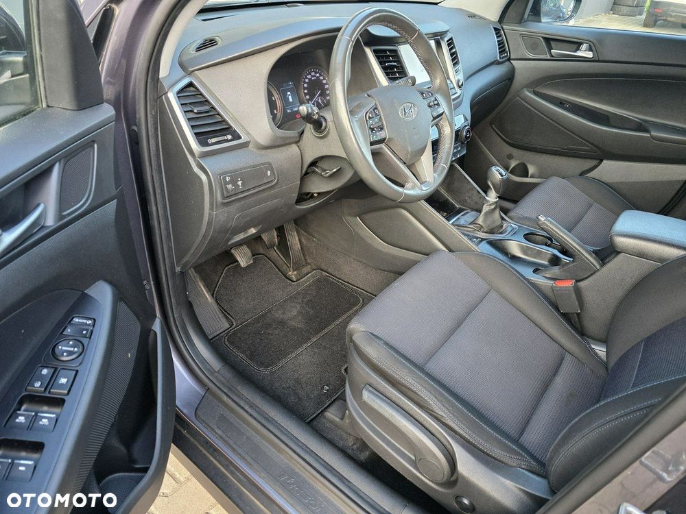 Hyundai Tucson - 11