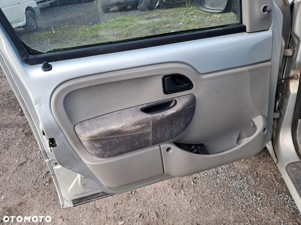 ❌Dawca części ❌  RENAULT KANGOO I FL 2004 1.5 DCI KOD SILNIKA: K9K702  KOD LAK: TEB64 - 13