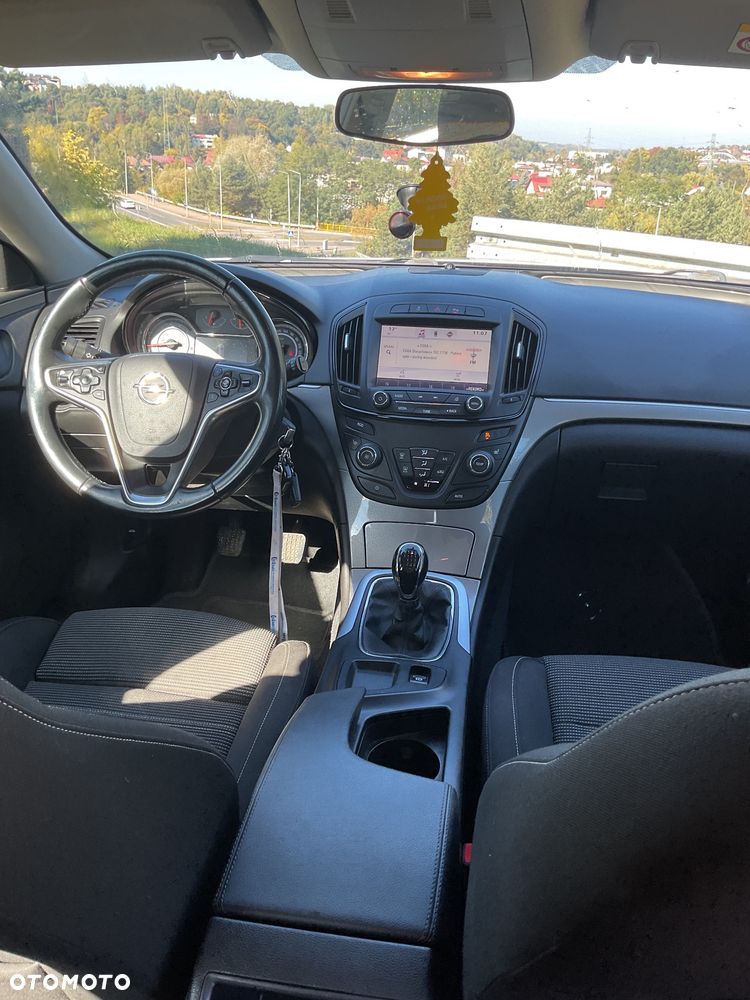Opel Insignia - 14