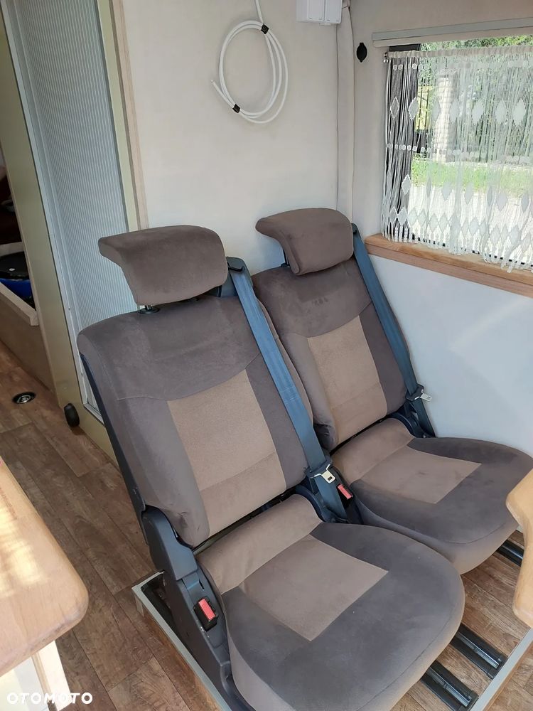 Volkswagen Crafter - 14