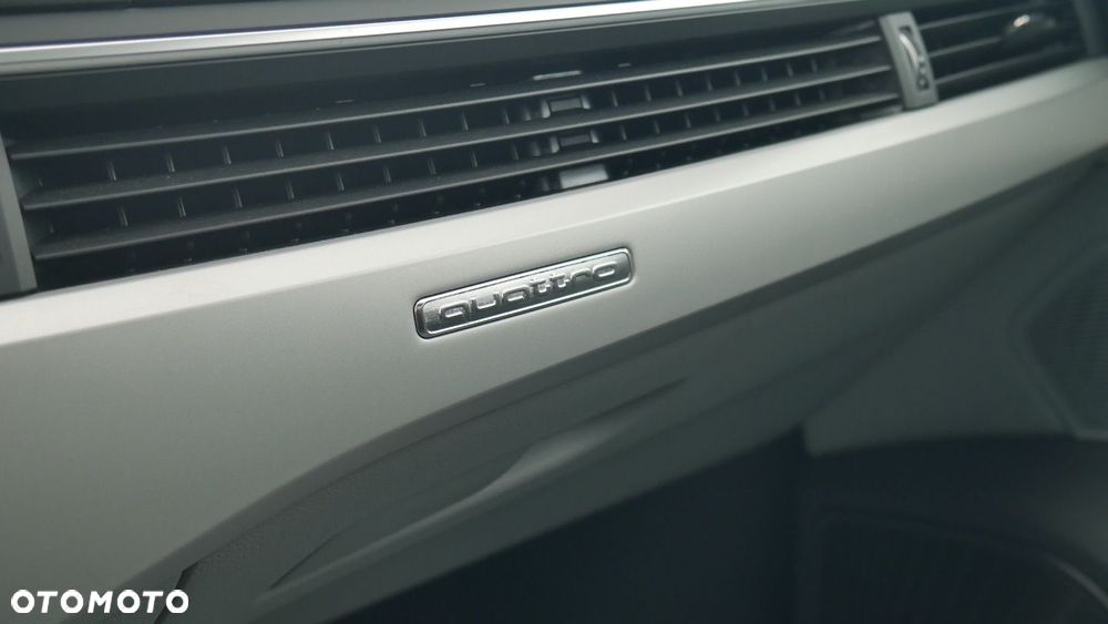 Audi A4 Allroad - 30