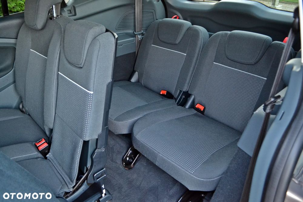 Ford Grand C-MAX 1.6 Ti-VCT Champions Edition - 31